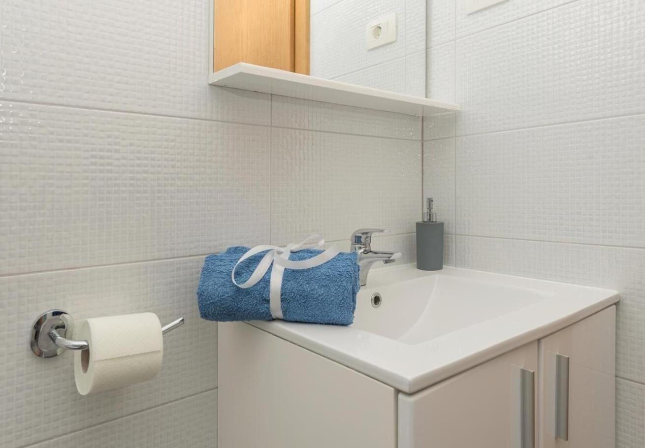 Apartments Ivi - 100 M From Pebble Beach ตราสนิสเซ ภายนอก รูปภาพ